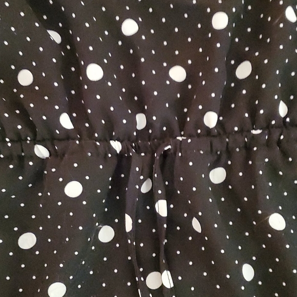 Black and white polka dot summer top - Picture 3 of 4